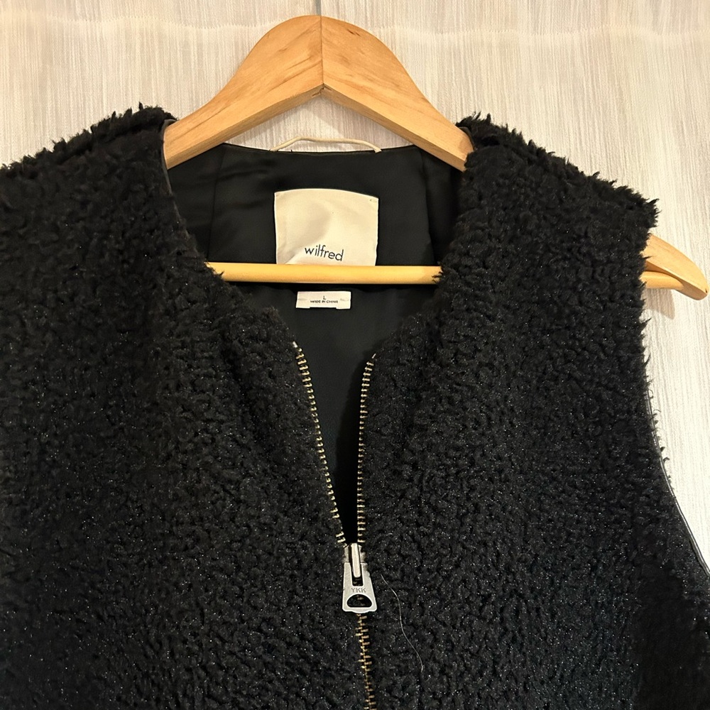 Wilfred surpa vest